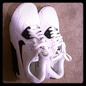 Nike Air Max - women’s tennies